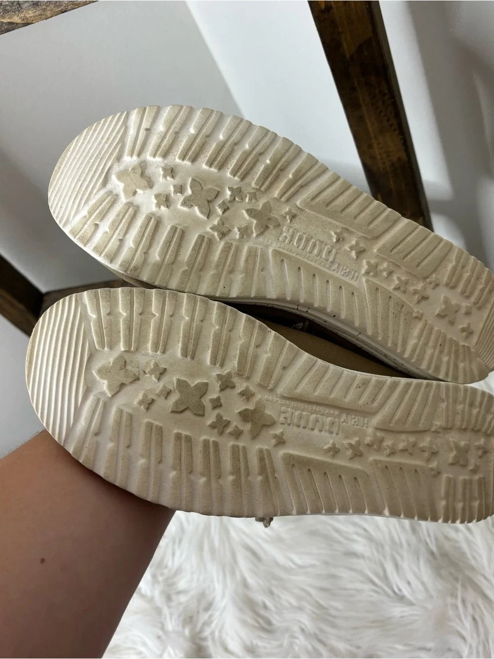 Hey Dude lightweight canvas